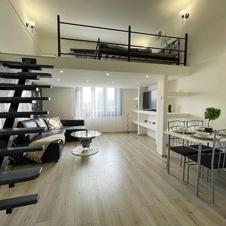 Manyi Apartman 2 Debrecen Exterior foto